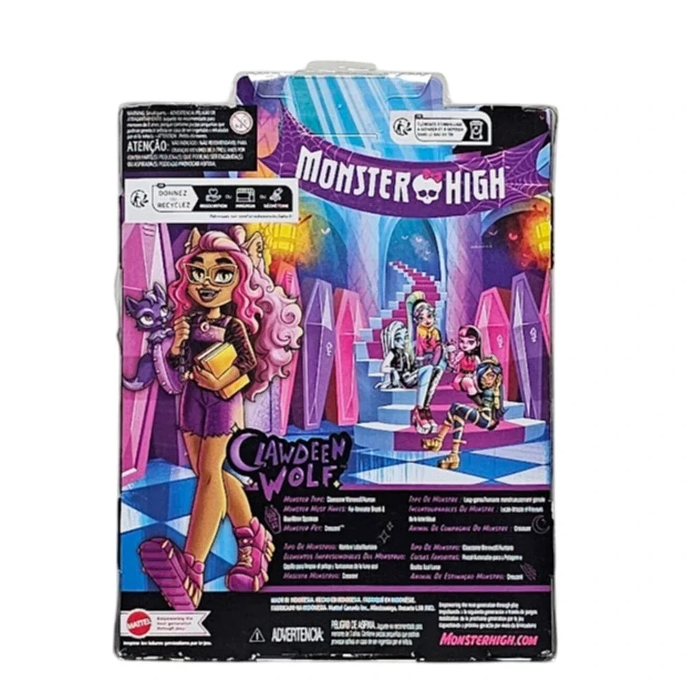 Monster High Clawdeen Wolf Fashion Doll Pet Dog Crescent  Accessories NWT